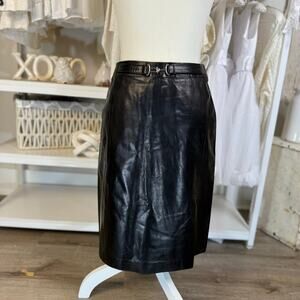 Ann Taylor Women's Size 2 Black Genuine Leather Pencil Skirt # 3516